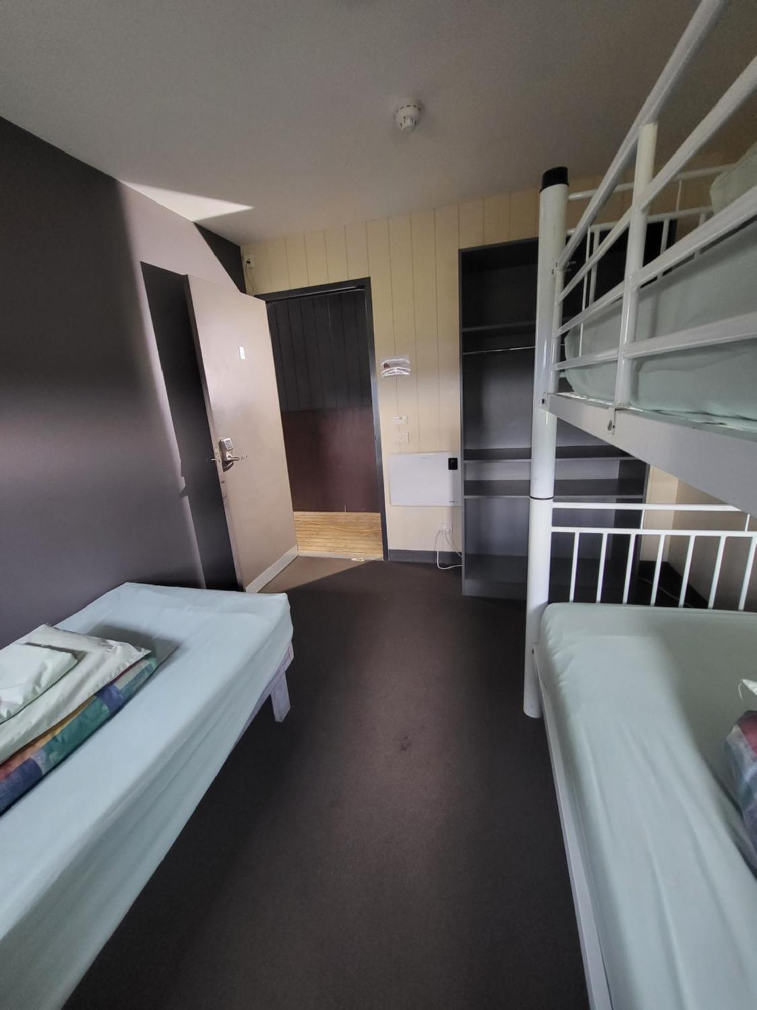 Swansea Backpacker Lodge الغرفة الصورة
