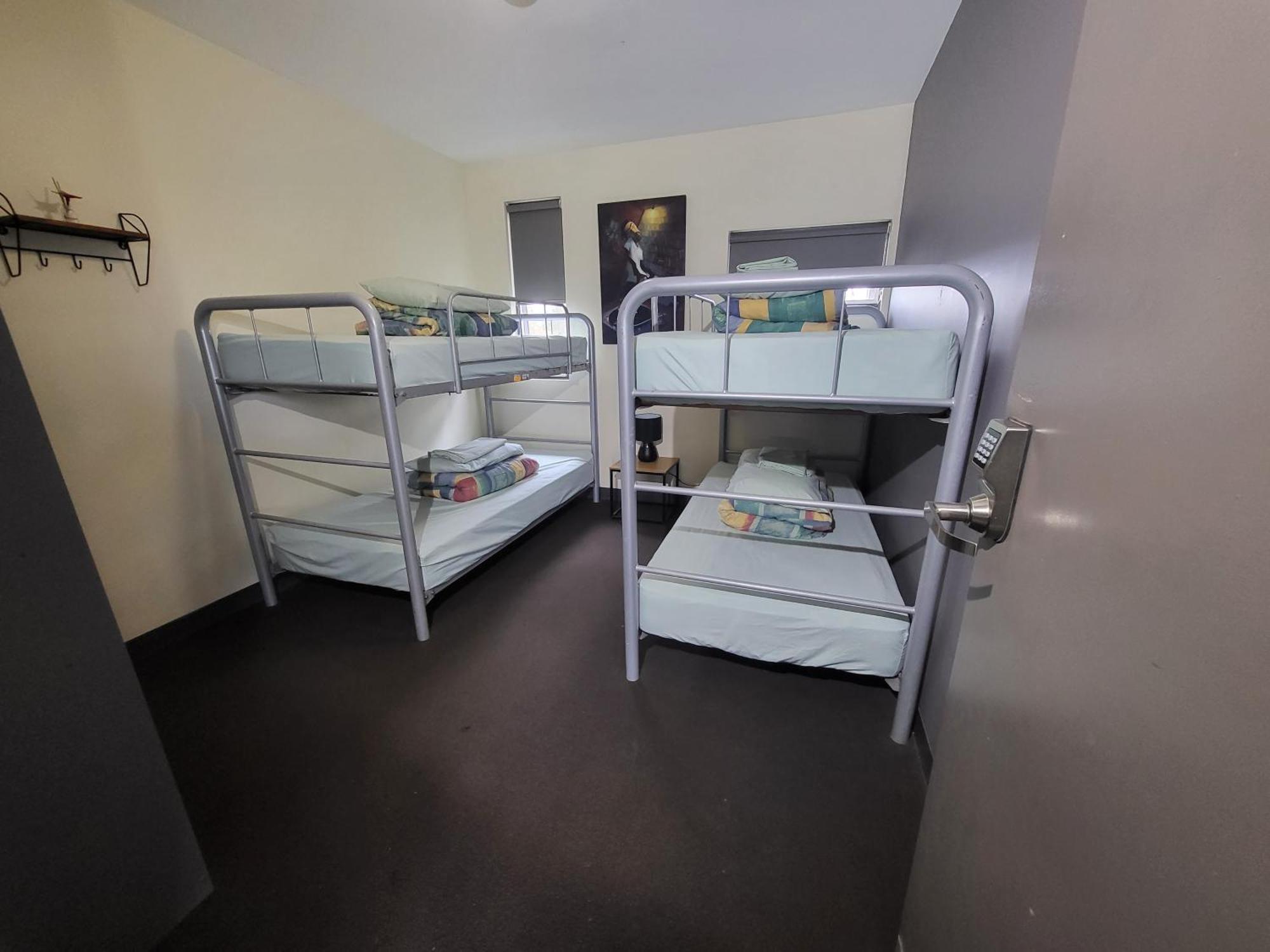 Swansea Backpacker Lodge الغرفة الصورة