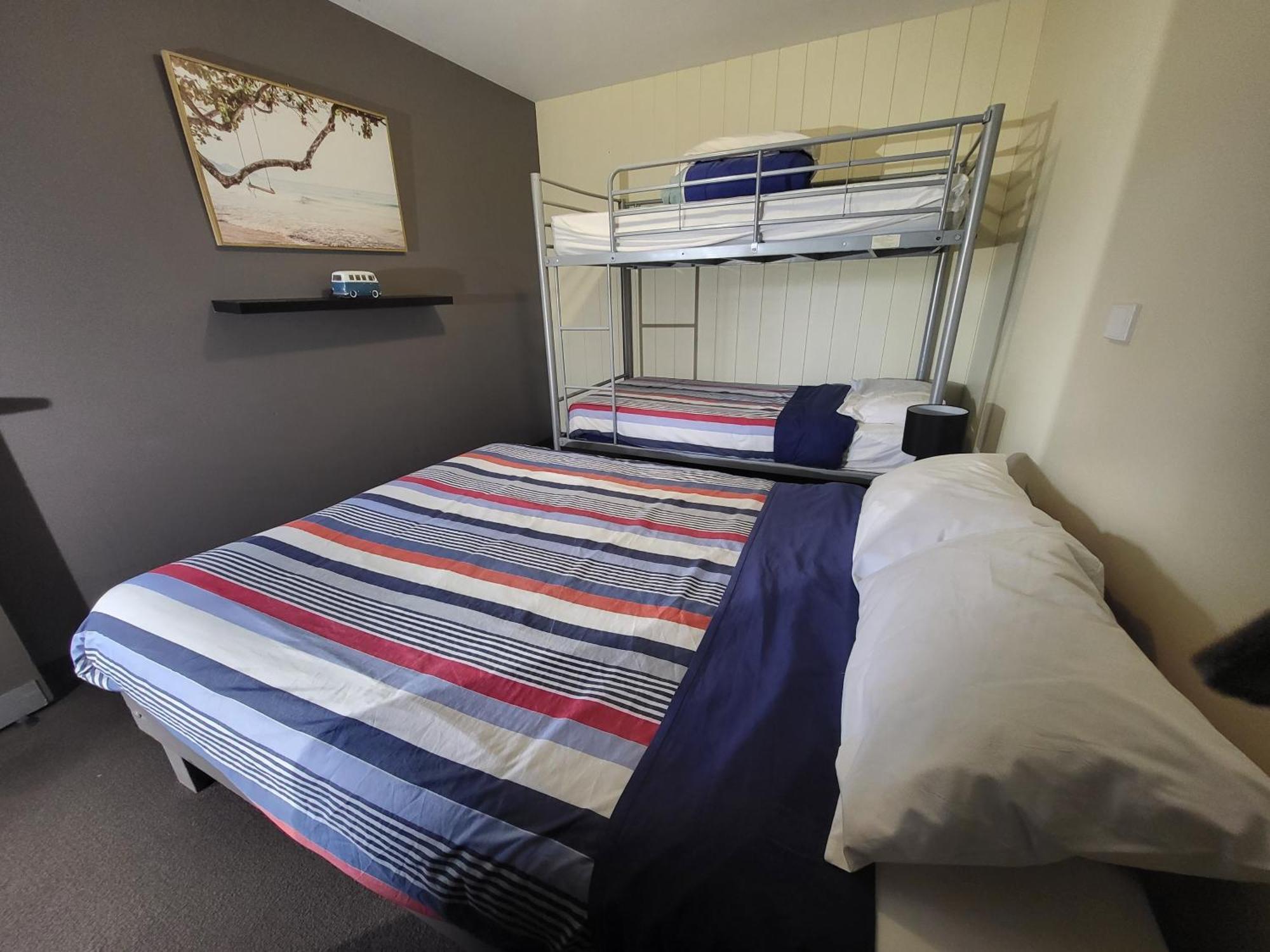 Swansea Backpacker Lodge الغرفة الصورة